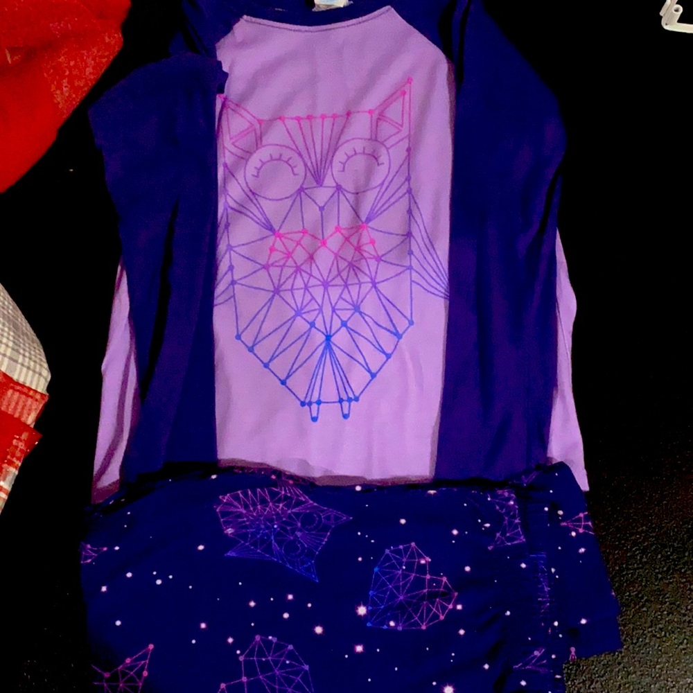 Girls size 5/6 pajamas